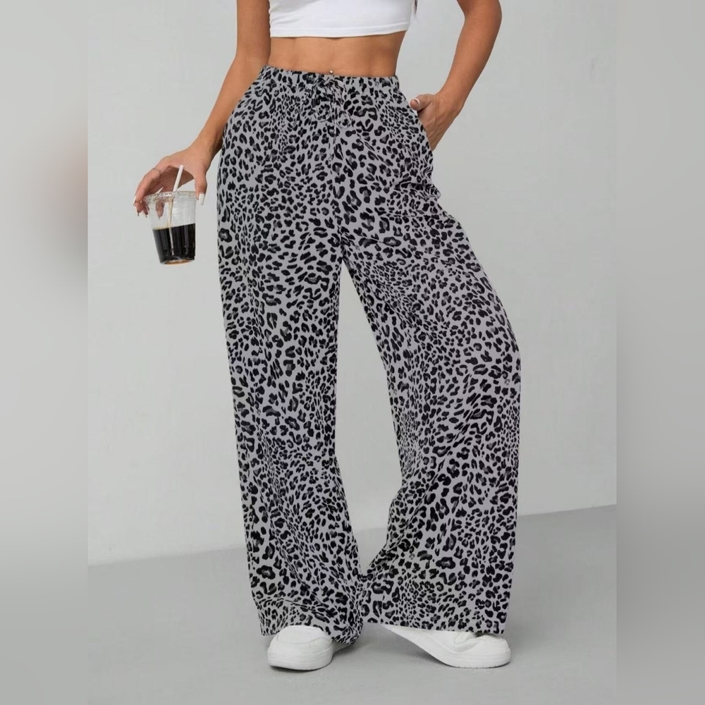 Women's Full Size Leopard Print Wide-Leg Pants